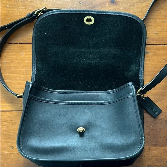 Vintage Coach City Bag 2004 - Picture 5 of 10